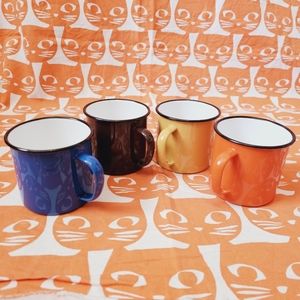 Vintage Set of 4 Enamel cups. Barely used in amazing condition